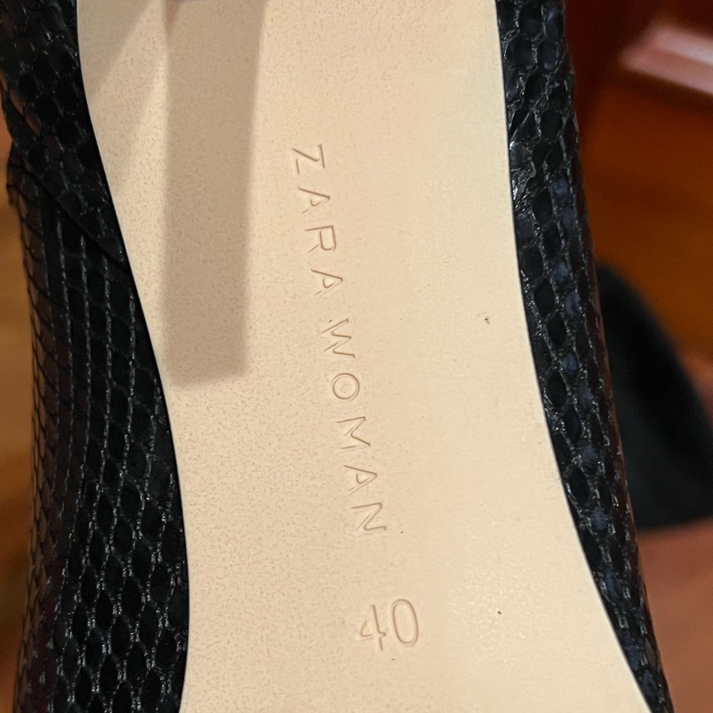 Zara hi heel boots - Picture 7 of 9